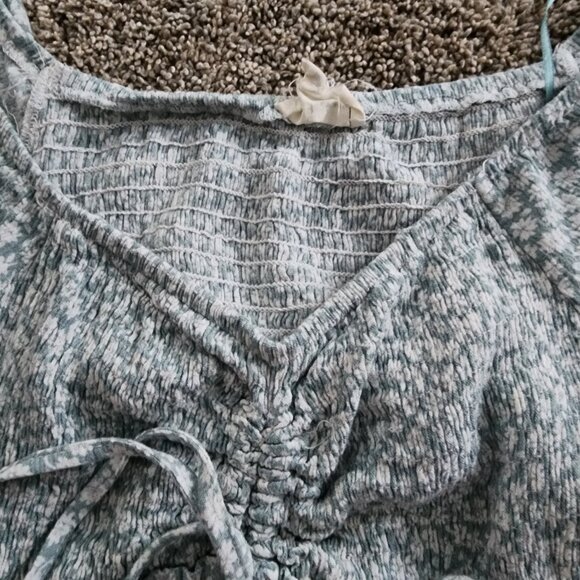 143 Story by Line Up Flowy Tie Blouse - Picture 4 of 10